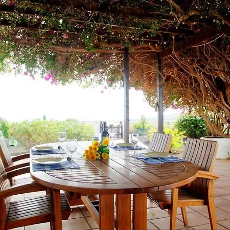 Villa Casa Tanau - 4 Bedroom Family - Sea Views - Great For Families Puerto Calero